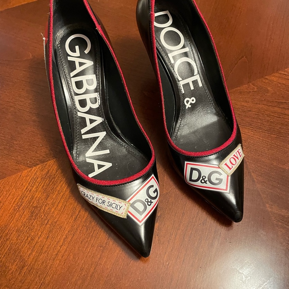 Dolce & Gabbana Black Heels with Red Trim